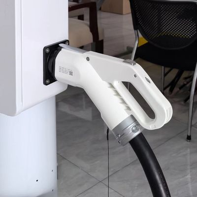 20KW Ηλεκτρική ισχύς εξόδου Μονάδικος συνδετήρας κινητής μονάδας φόρτισης συνεχούς ρεύματος για φόρτιση ηλεκτρικών οχημάτων